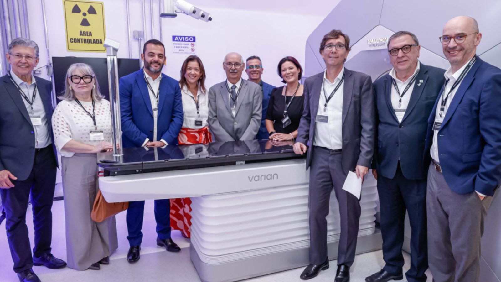 Hospital São Vicente recebe equipamento que promete reduzir sessões de radioterapia