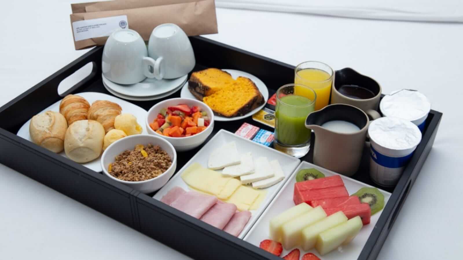 Bandeja de Café da Manhã