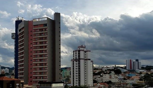 Foto de Jundiaí em dia nublado