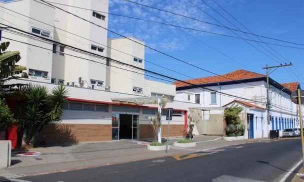 Bebê de 1 ano morre afogado em piscina