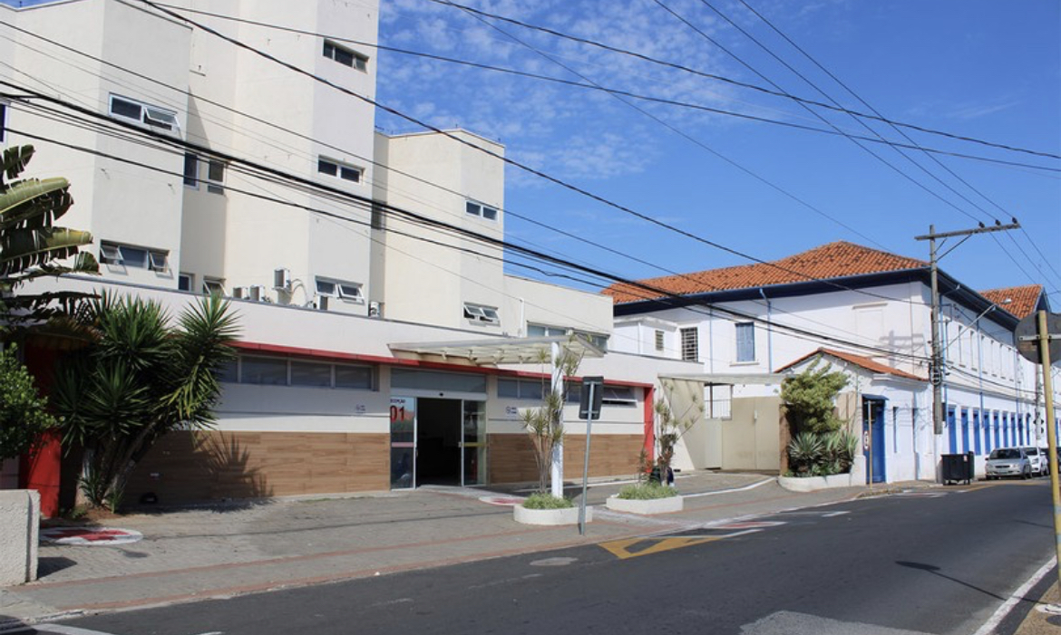 Bebê de 1 ano morre afogado em piscina