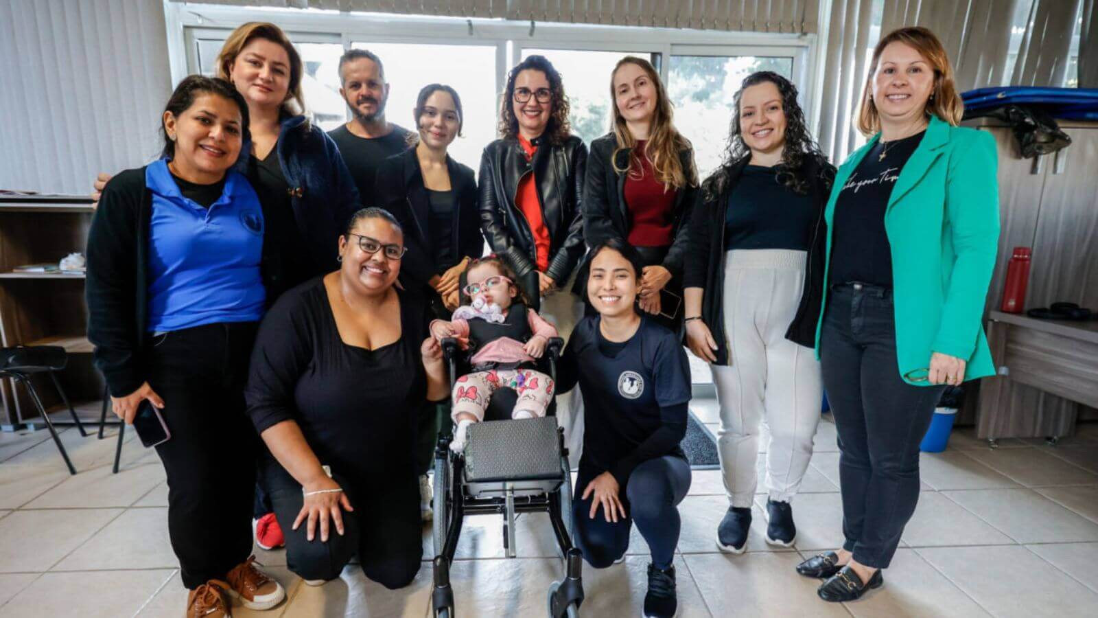 Doação de cadeiras de rodas pela Prefeitura de Jundiaí