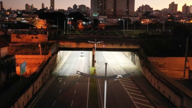 Nova iluminação vem para proporcionar mais segurança a moradores e comerciantes (Foto: Prefeitura de Jundiaí)