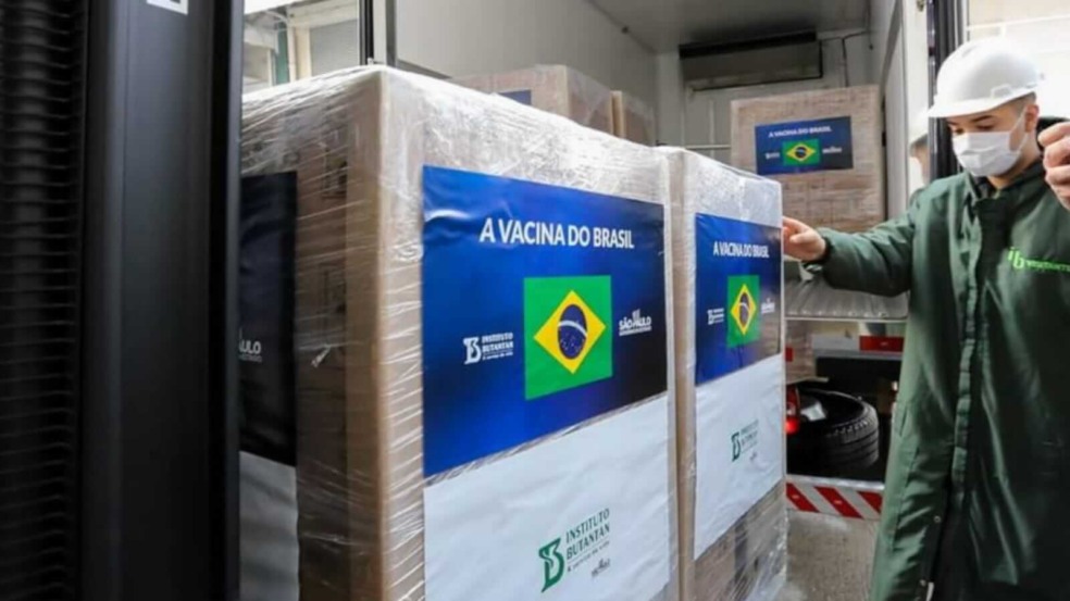 Lote com doses de vacina