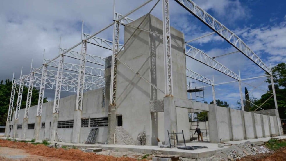 Centro de Excelência do Basquete recebe instalação estrutura para a cobertura (Foto: Prefeitura de Jundiaí)