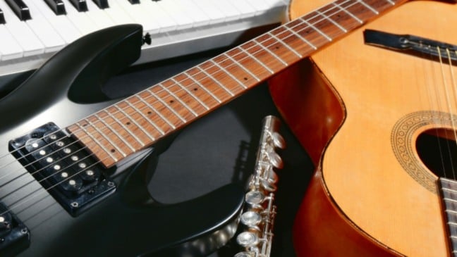 Guitarra e violão