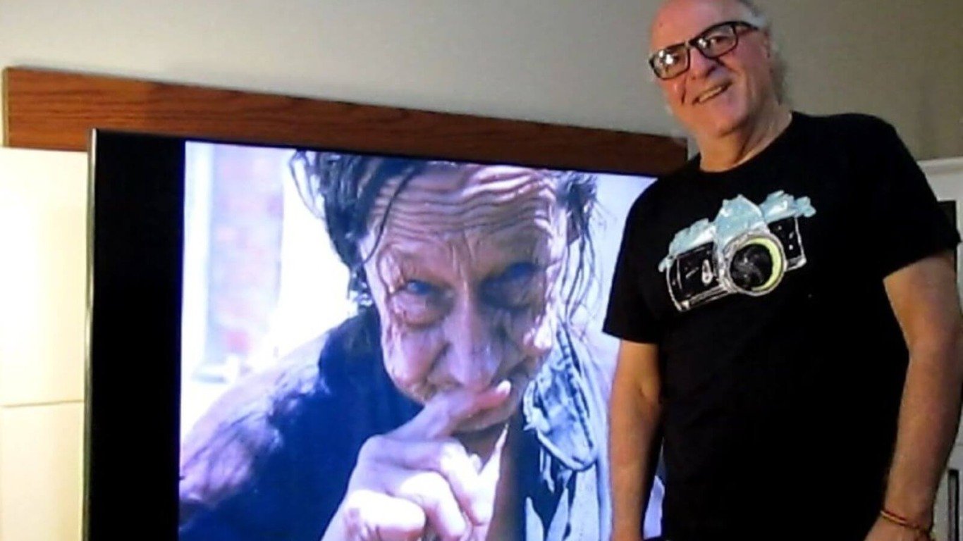 Jornalista de Jundiaí transforma história da Maria dos Pacotes em podcast