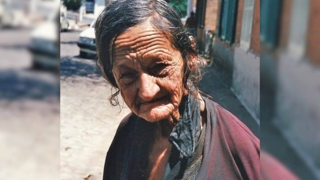 Jornalista de Jundiaí transforma história da Maria dos Pacotes em podcast