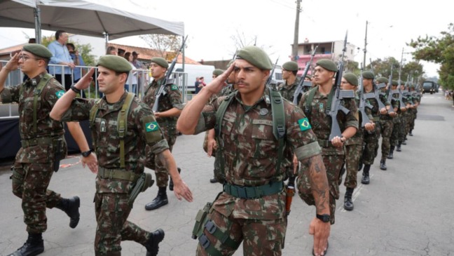 Jundiaí Desfile da Independência no Novo Horizonte reúne mais de 2 mil pessoas