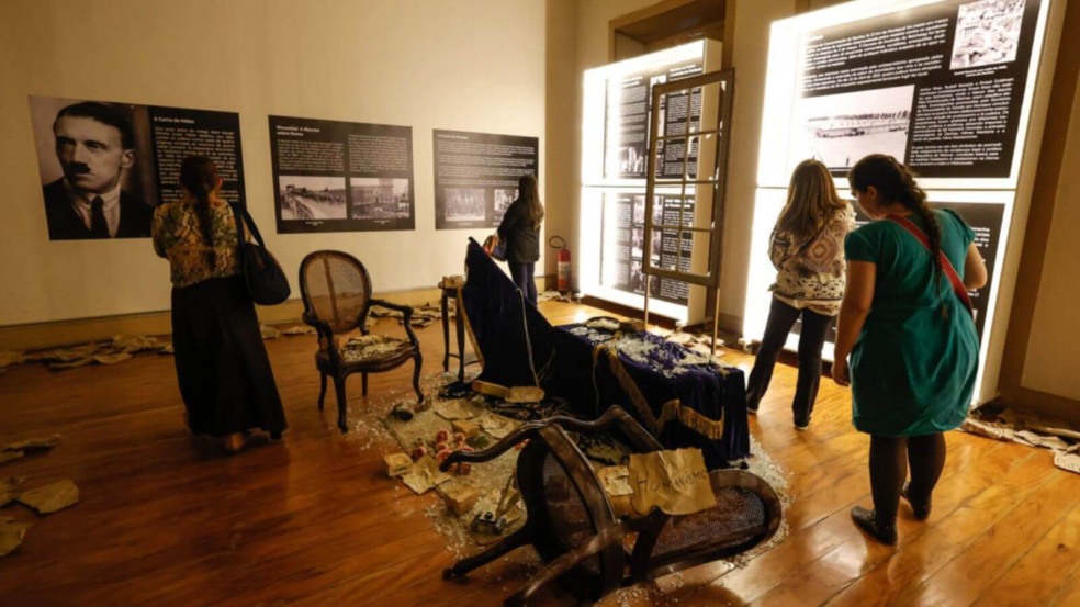 Exposição sobre o Holocausto em Jundiaí