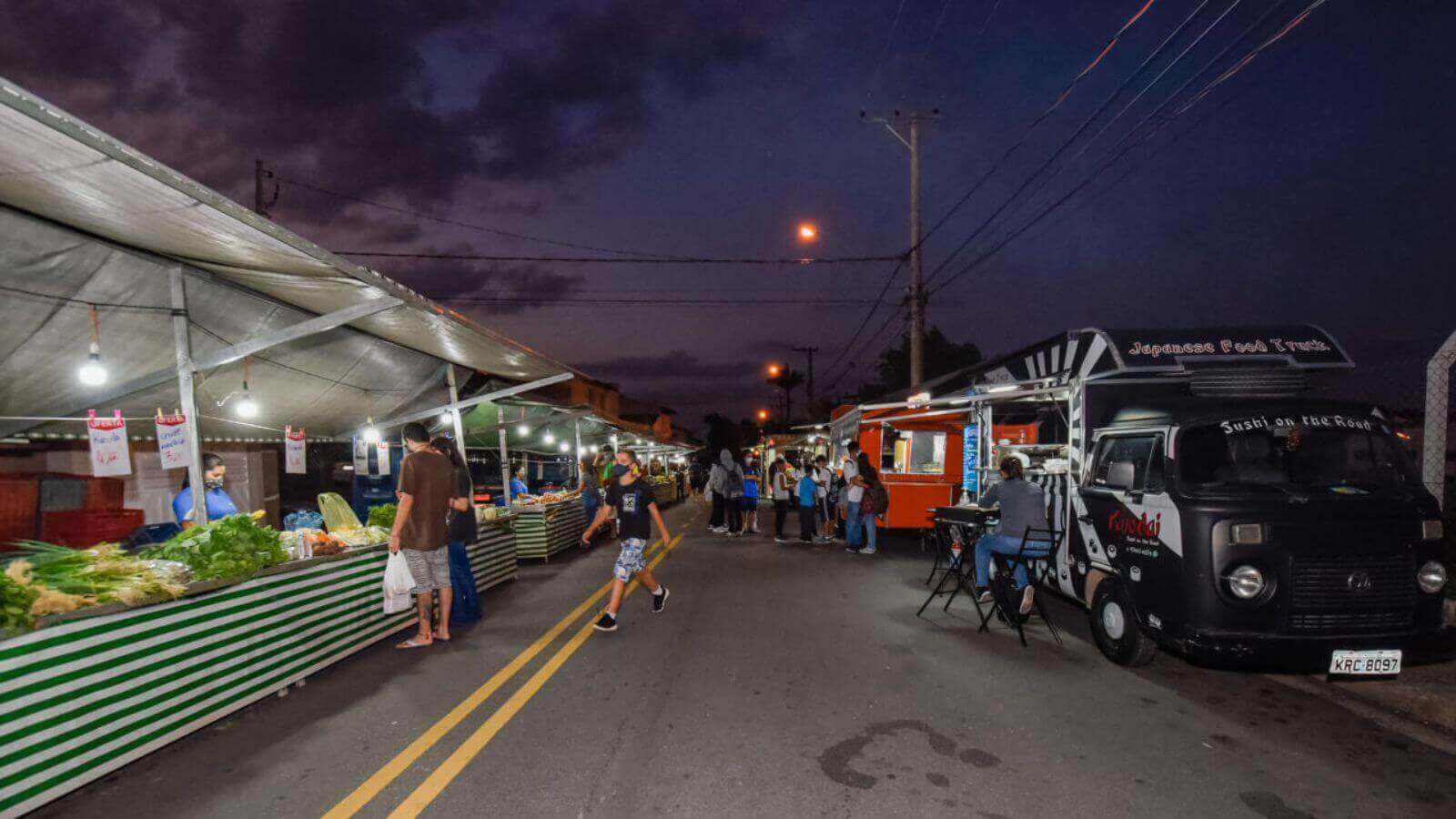 Varejão noturno de Jundiaí.