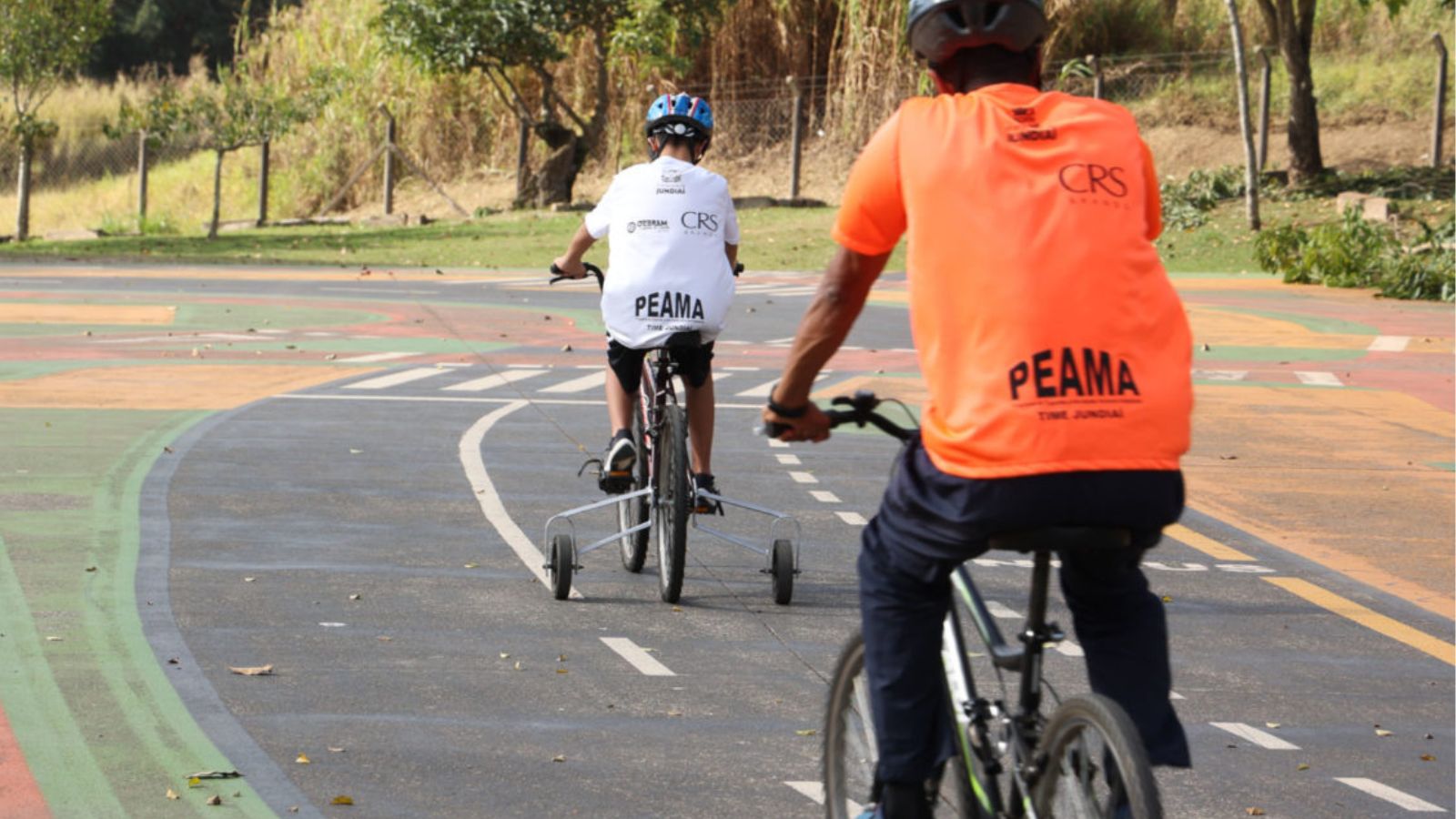 Aluno do PEAMA de Jundiaí em prática esportiva