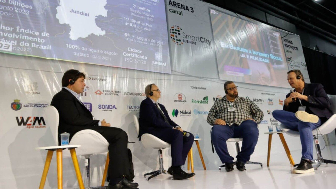 Jundiaí em evento de cidades inteligentes