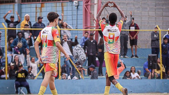 Jogadores de futebol