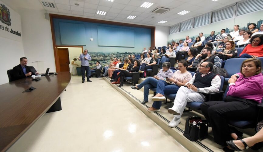 Jundiaí fecha o cerco contra o sarampo