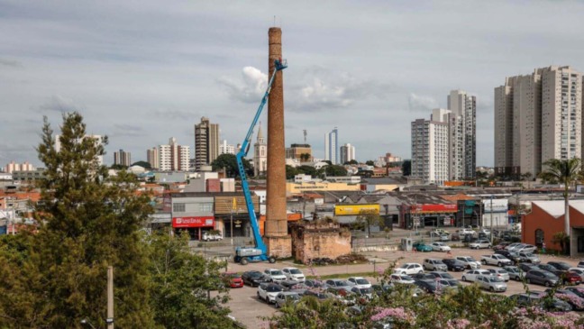 Chaminé do Complexo Argos, em Jundiaí