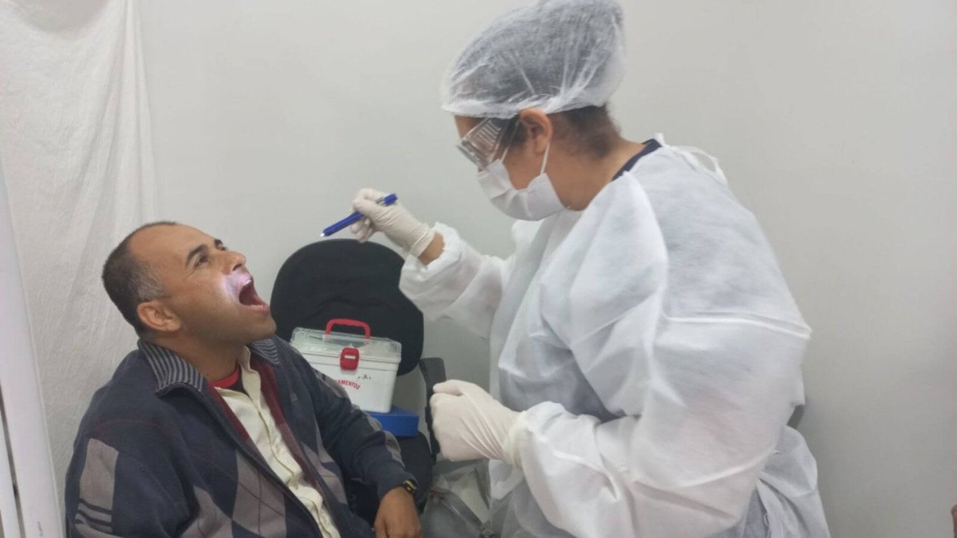 Jundiaí oferece vacinação, orientação e exames para funcionários do transporte público