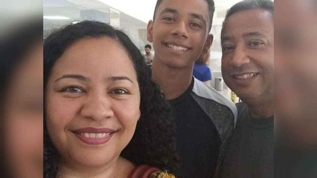 Roseli, João Pedro e o advogado Edson