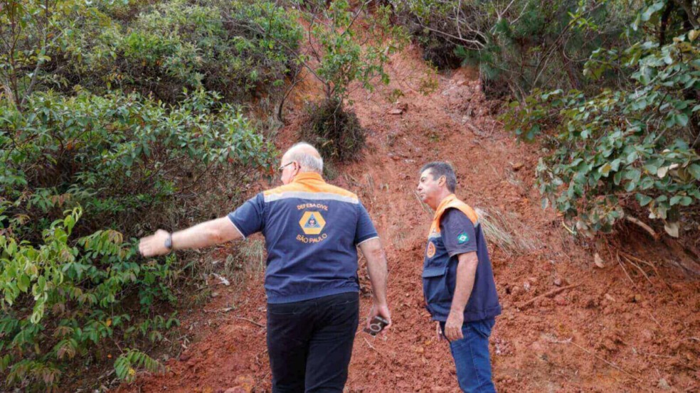 Agentes da Defesa Civil de Jundiaí