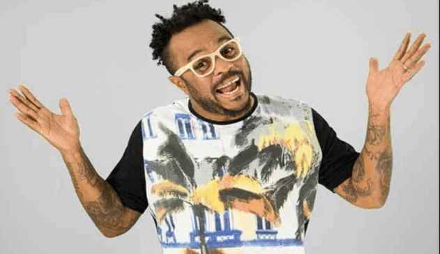 Jundiaí tem show de humor com Marcelo Marrom