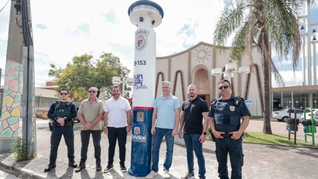 A entrega da torre de segurança foi realizada na manhã deste sábado (26)