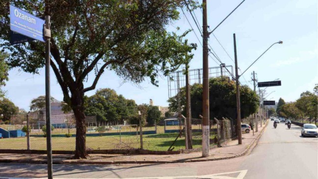 Trecho da avenida Frederico Ozanam