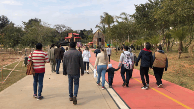 Mundo das Crianças em Jundiaí recebe crianças dos abrigos e Família Acolhedora