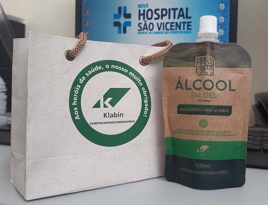 Klabin doa álcool em gel feito de celulose ao Hospital São Vicente. (Foto: Divulgação) Klabin doa álcool em gel feito de celulose ao Hospital São Vicente. (Foto: Divulgação)