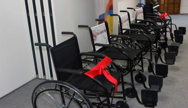 cadeiras de roda do lacre solidário