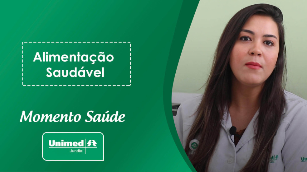 Thumb de vídeo da Unimed com médico em fundo verde