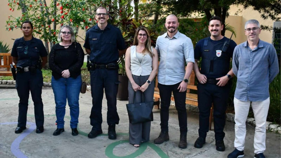 Autoridades de Jundiaí e de São Bernardo do Campo.