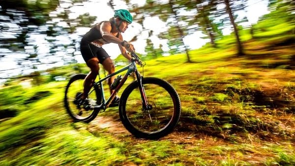 O MTB terá disputas no domingo (3) (Ricardo Leizer / RMG)