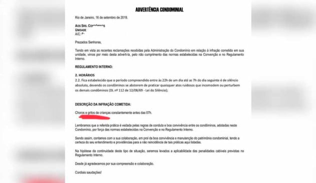 Mãe recebe notificação de condomínio por conta do choro de seus filhos