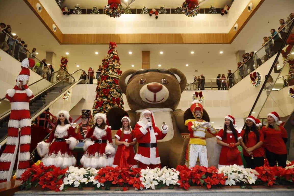 Decoração de Natal no Maxi Shopping Jundiaí