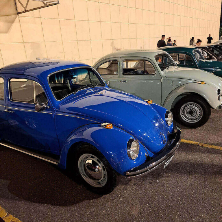 Maxi Shopping Jundiaí tem Encontro de Fuscas