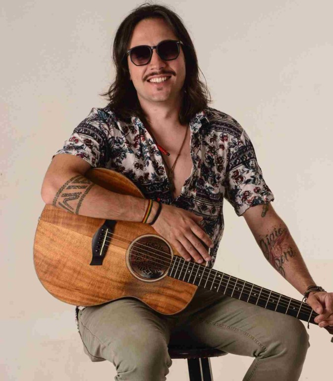 Maxi_Happy_Hour_-_Andre_Bellini-compressed