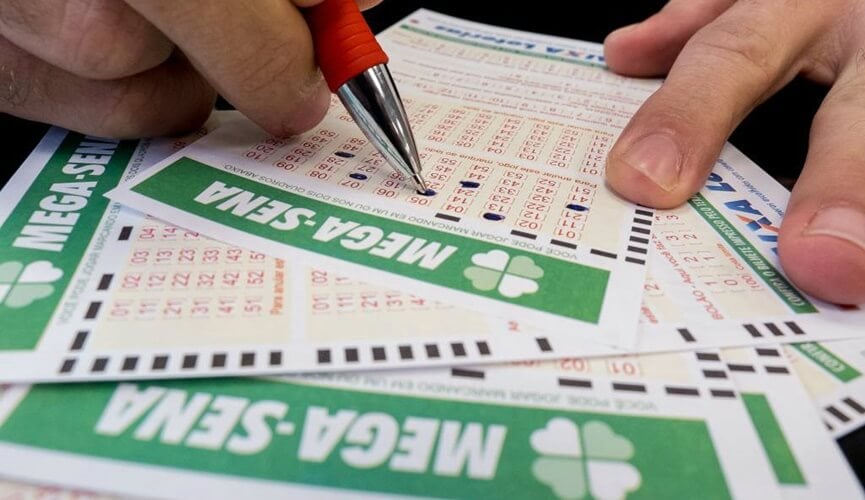 Mega-Sena acumula
