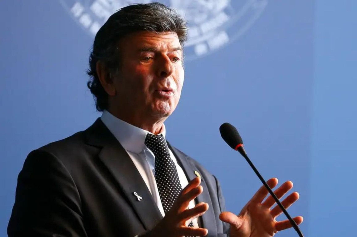 Fux proíbe destruição de mensagens hackeadas e determina que fiquem sob a guarda do STF