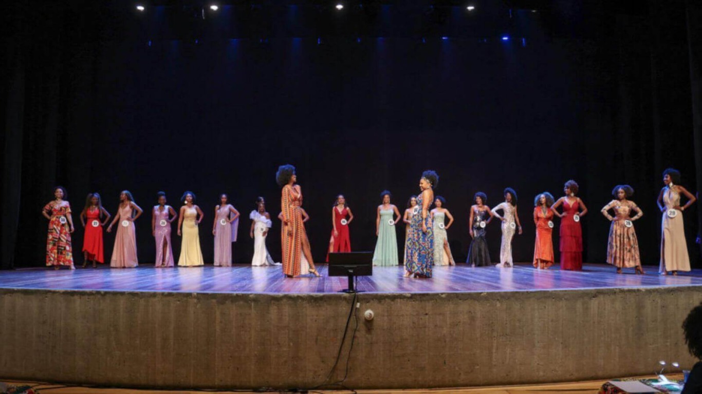 Premiação do concurso Miss Pérola Negra em Jundiaí