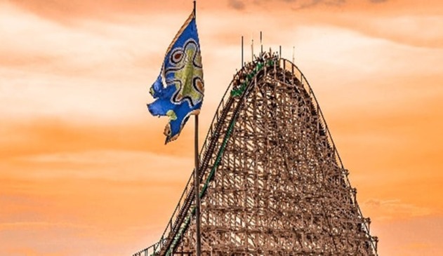 montanha russa do hopi hari