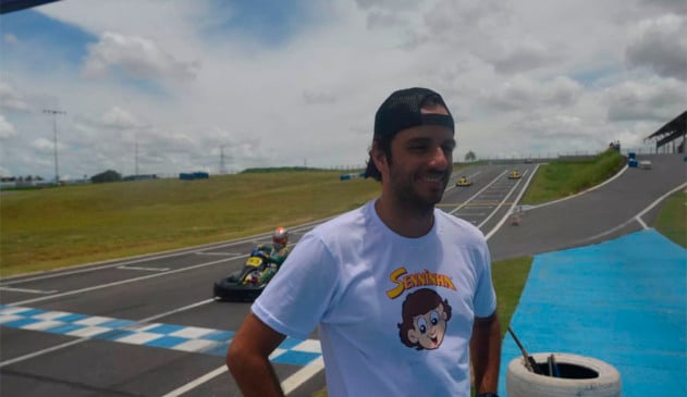 Fotofrafia do ex-piloto de stock-car