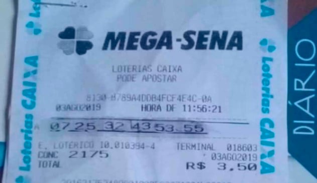 Mulher falsifica bilhete e tenta retirar prêmio da Mega-Sena em lotérica