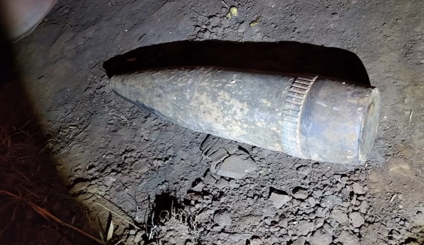 Munição exclusiva do Exército é encontrada enterrada em rua de Jundiaí