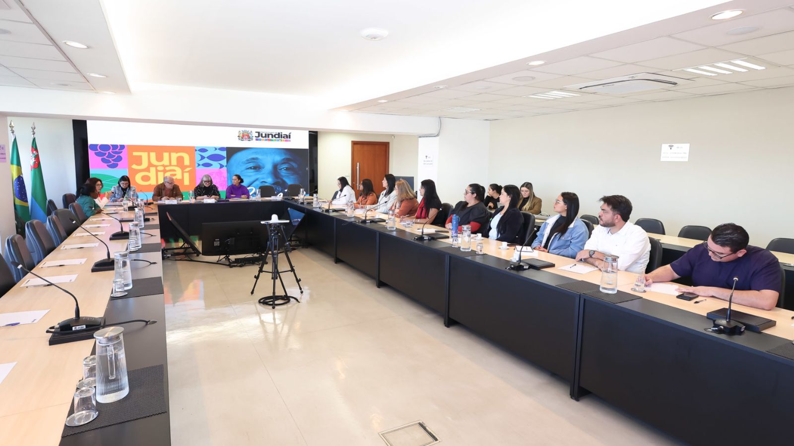 Reunião na Pref. de Jundiaí