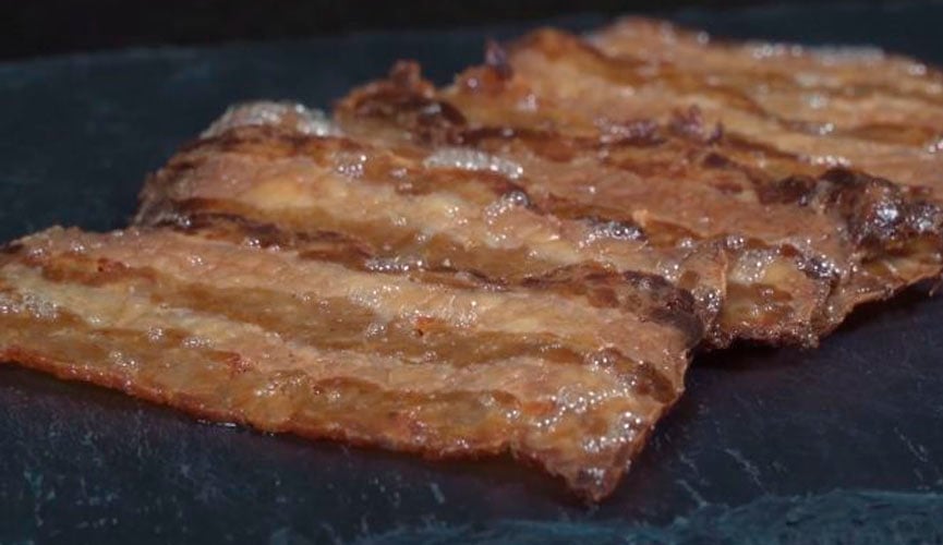 Nestlé lança bacon vegano