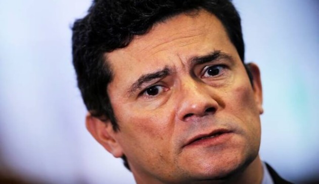 Novas mensagens mostram que Moro interferiu na negociação de delações