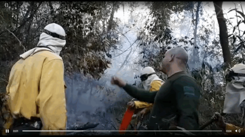 Balão causa incêndio em área da Serra do Japi, em Jundiaí