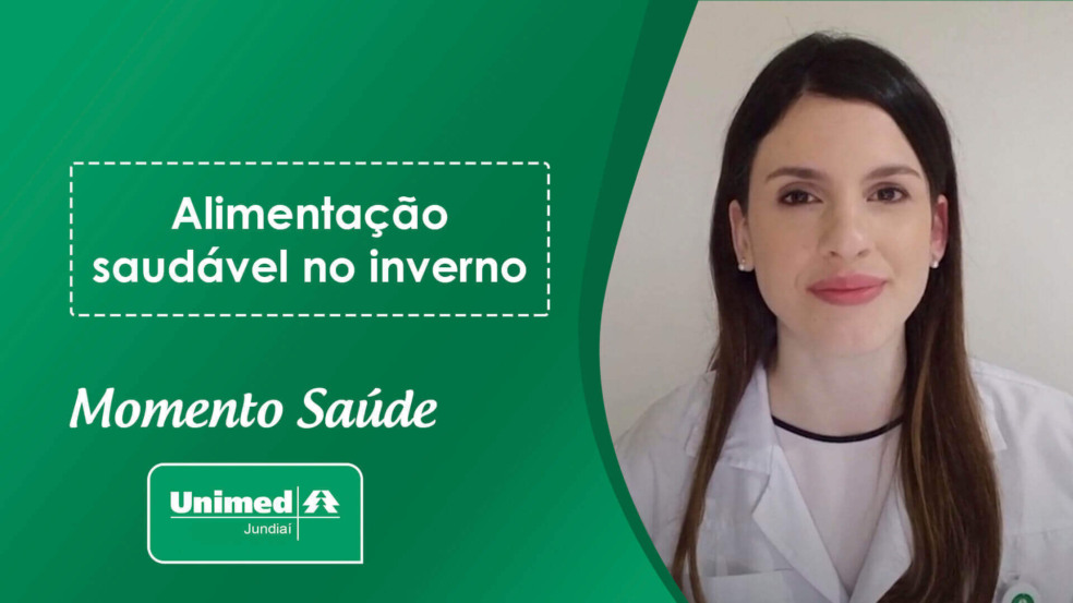 Thumb de vídeo da Unimed com médica em fundo verde