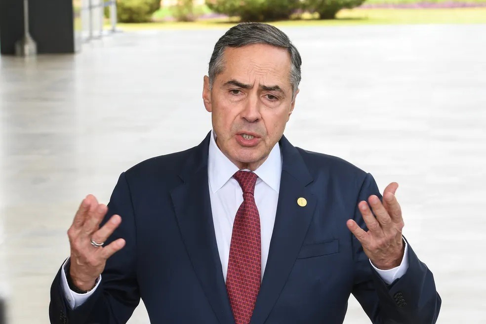 'Homem que bate em mulher não é macho, é covarde', diz presidente do STF 'Homem que bate em mulher não é macho, é covarde', diz presidente do STF