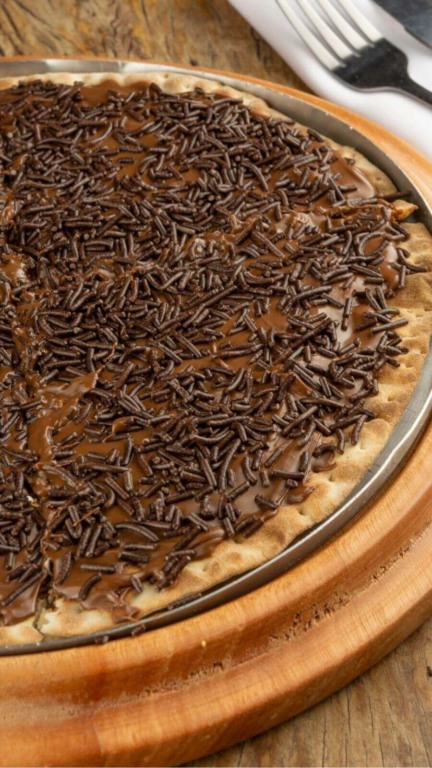 Pizza brigadeiro